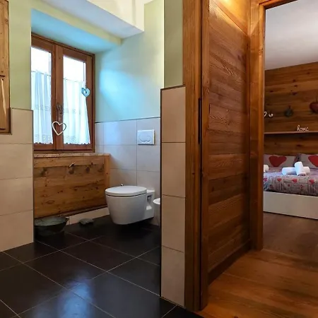 Hostdomus - Boiserie Open Space