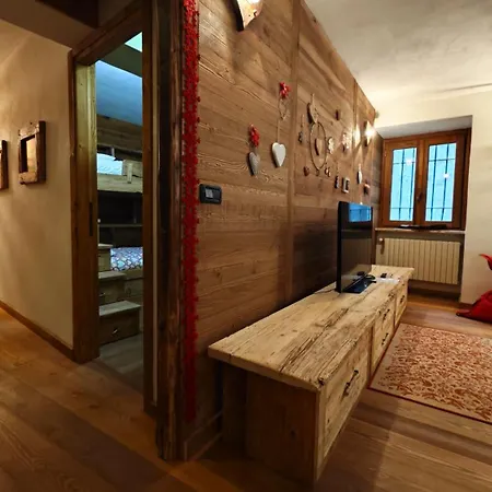 Hostdomus - Boiserie Open Space *